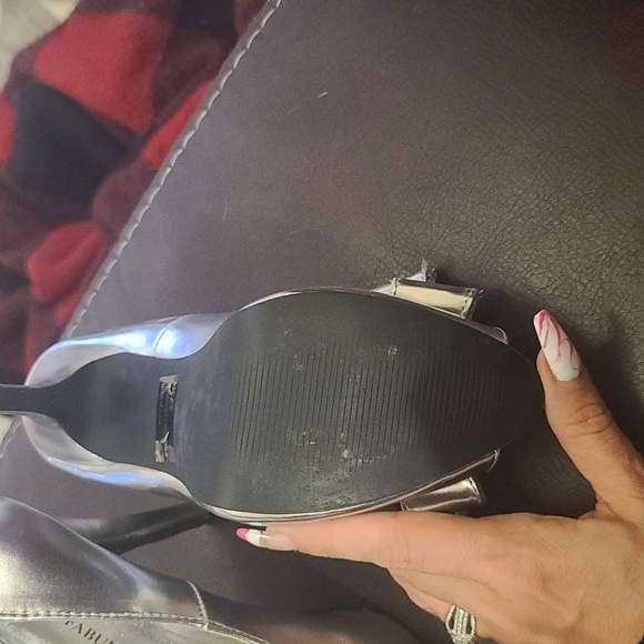 High heel shoes size 7.5 euc - Picture 3 of 3